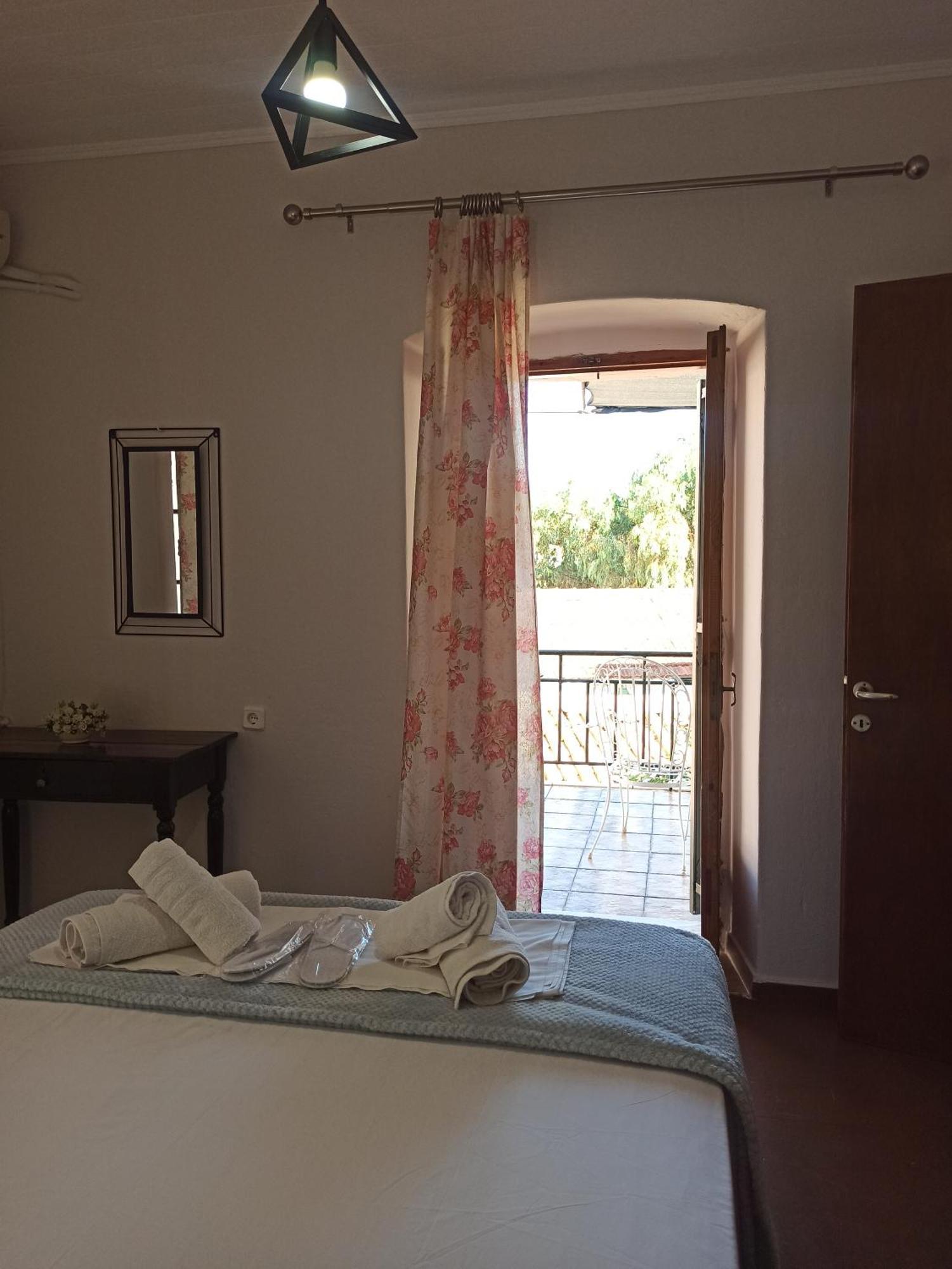 Poseidon Apartments Gaios Extérieur photo